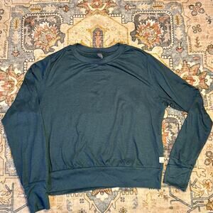 Vuori daydream Crewneck T-shirt authentic women’s Top size small green color